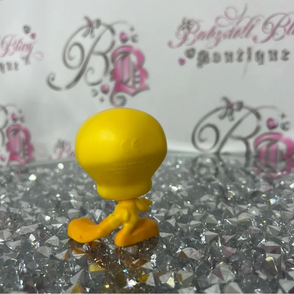 Warner Bros. | Toys | Yellow Cartoon Character Figurine Tweety Mini ...